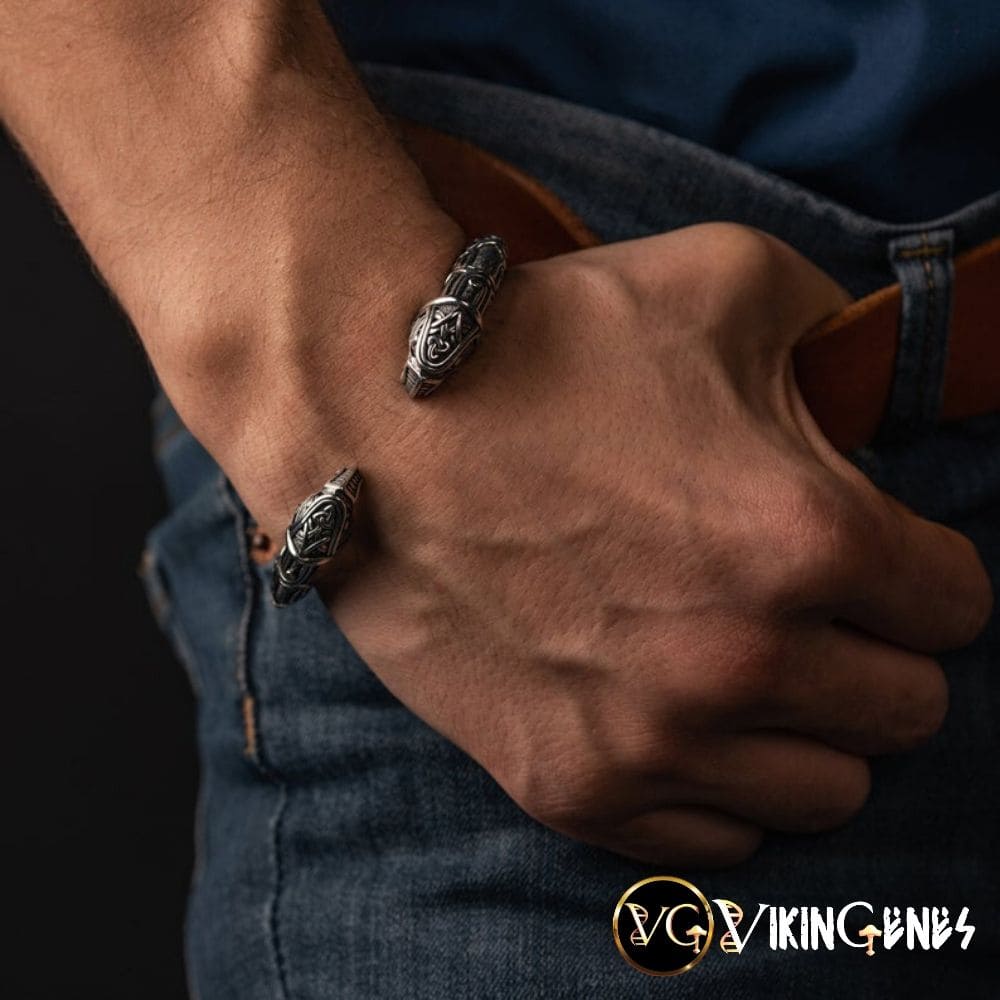 Viking Arm Ring With Odin's Ravens Hugin & Munin
