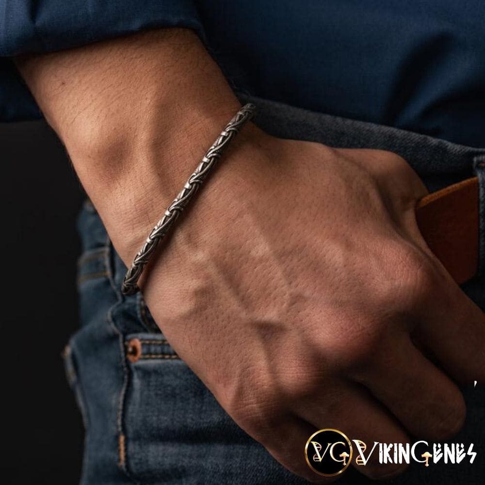 Sterling Silver Arm Ring With Dragon's Head