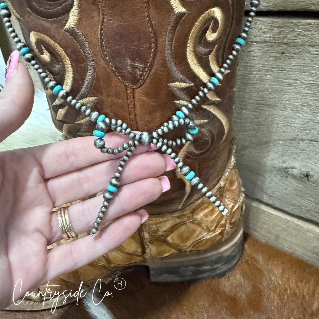 Western Bow Necklace