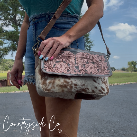 Del Rio Cowhide Tooled Leather Purse
