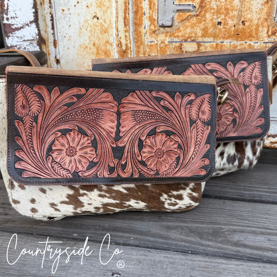 Del Rio Cowhide Tooled Leather Purse