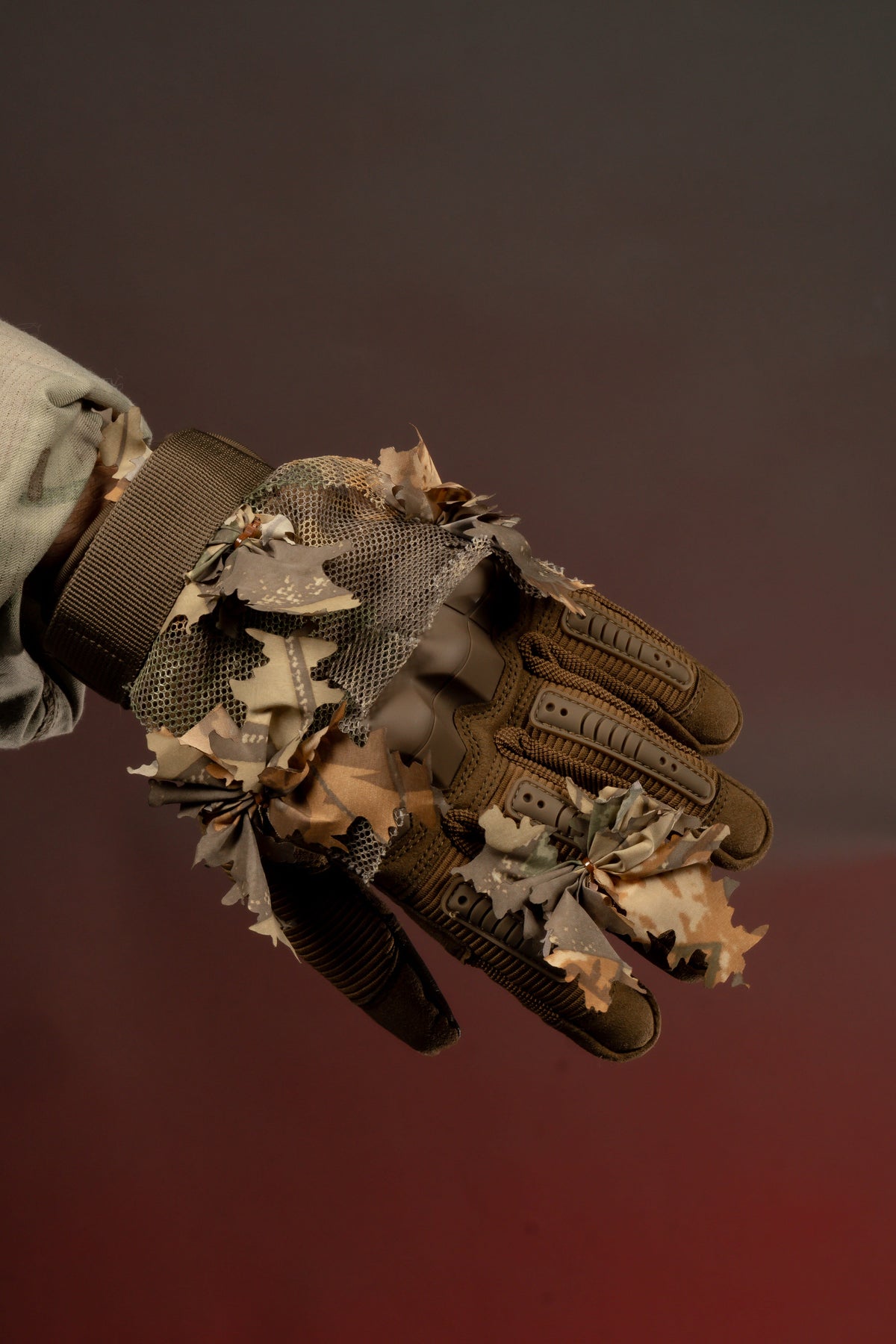 Brown Oak Crafted Gloves