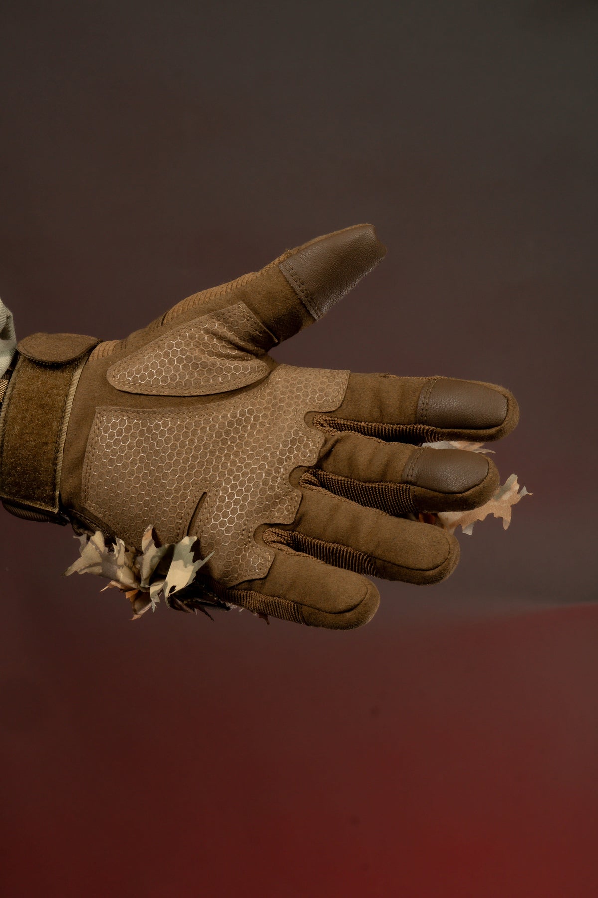 Brown Oak Crafted Gloves