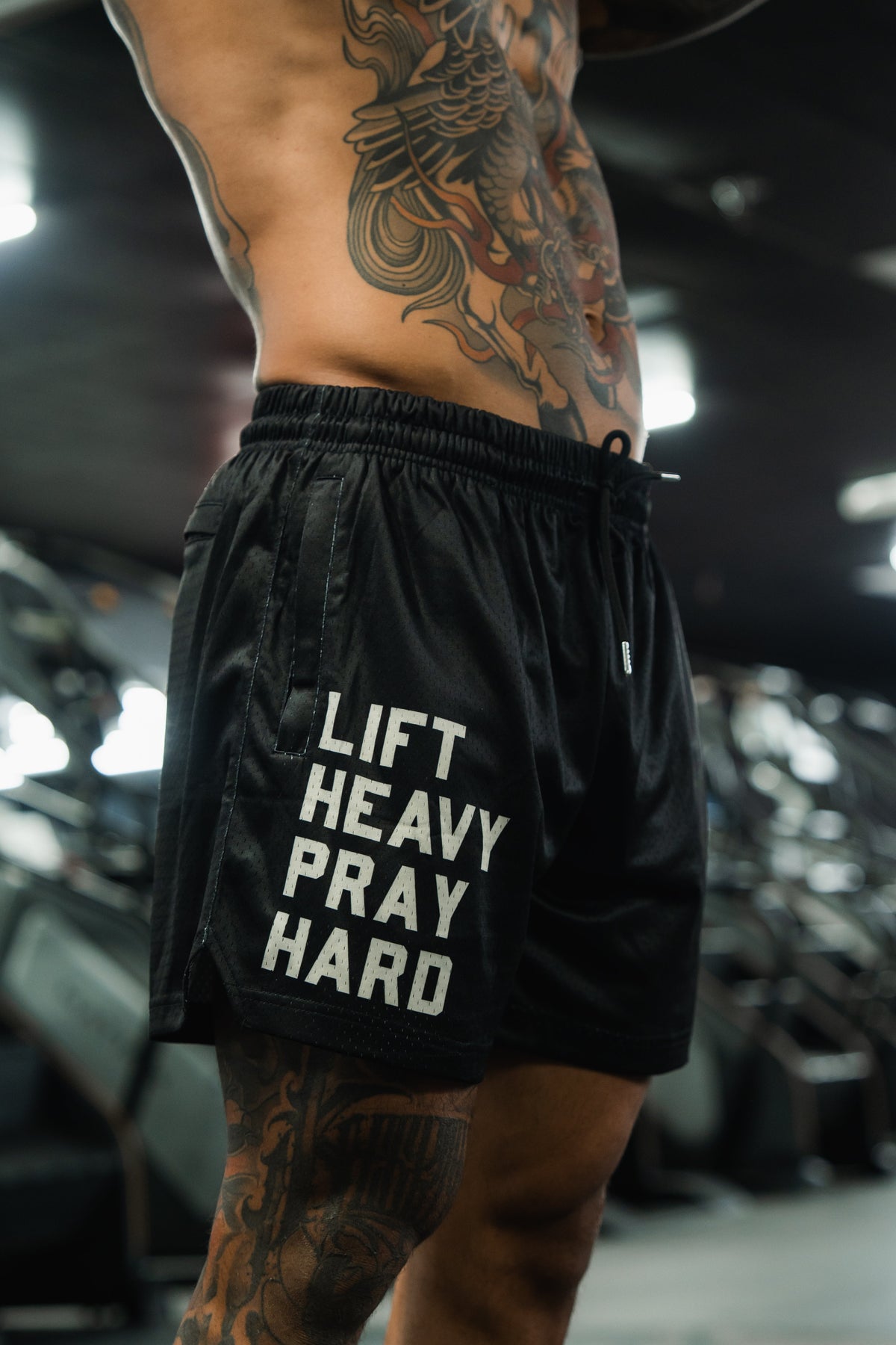 Men's Mesh Lifestyle Shorts | 5.5"- Lift Heavy Pray Hard Black