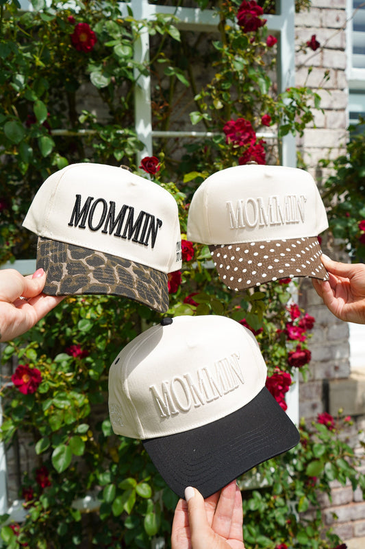 Mommin' - Vintage Trucker Hat