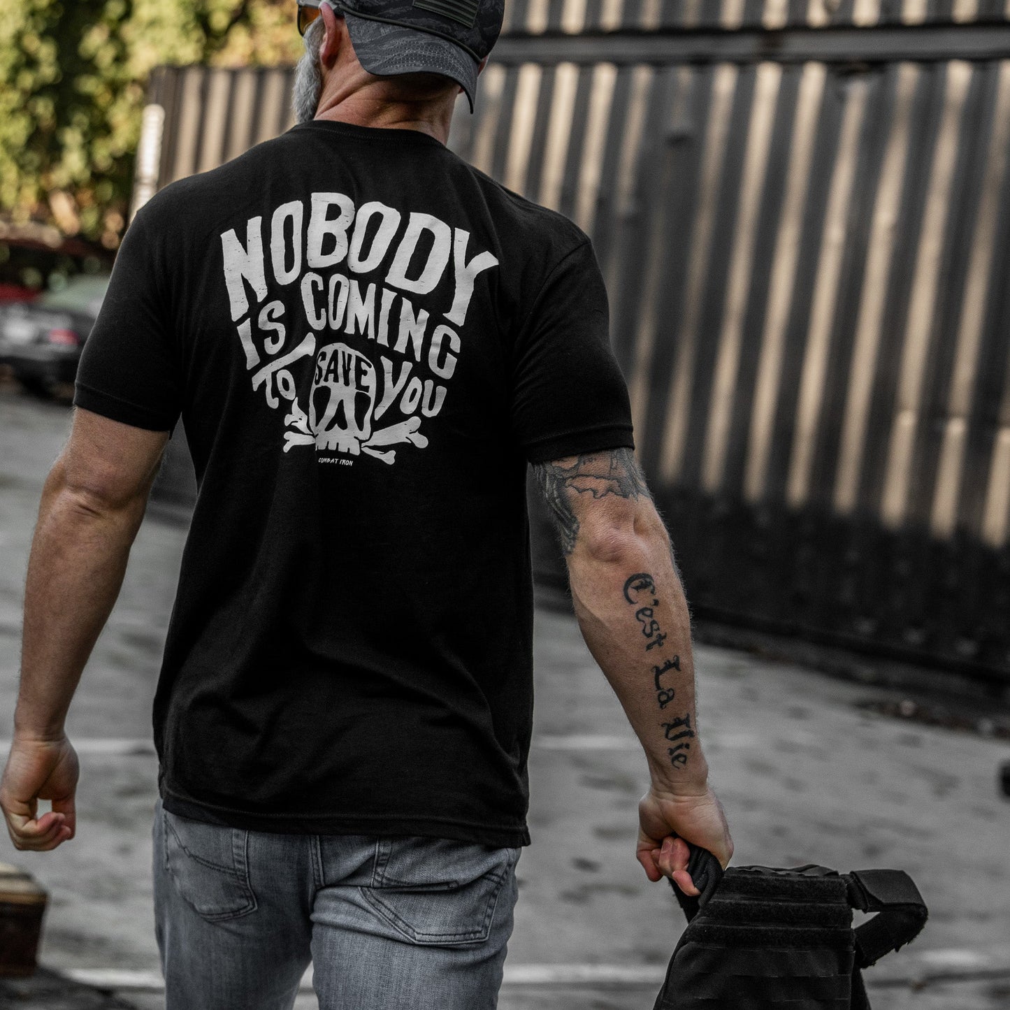 Nobody Is Coming To Save You Skull Men's T-Shirt