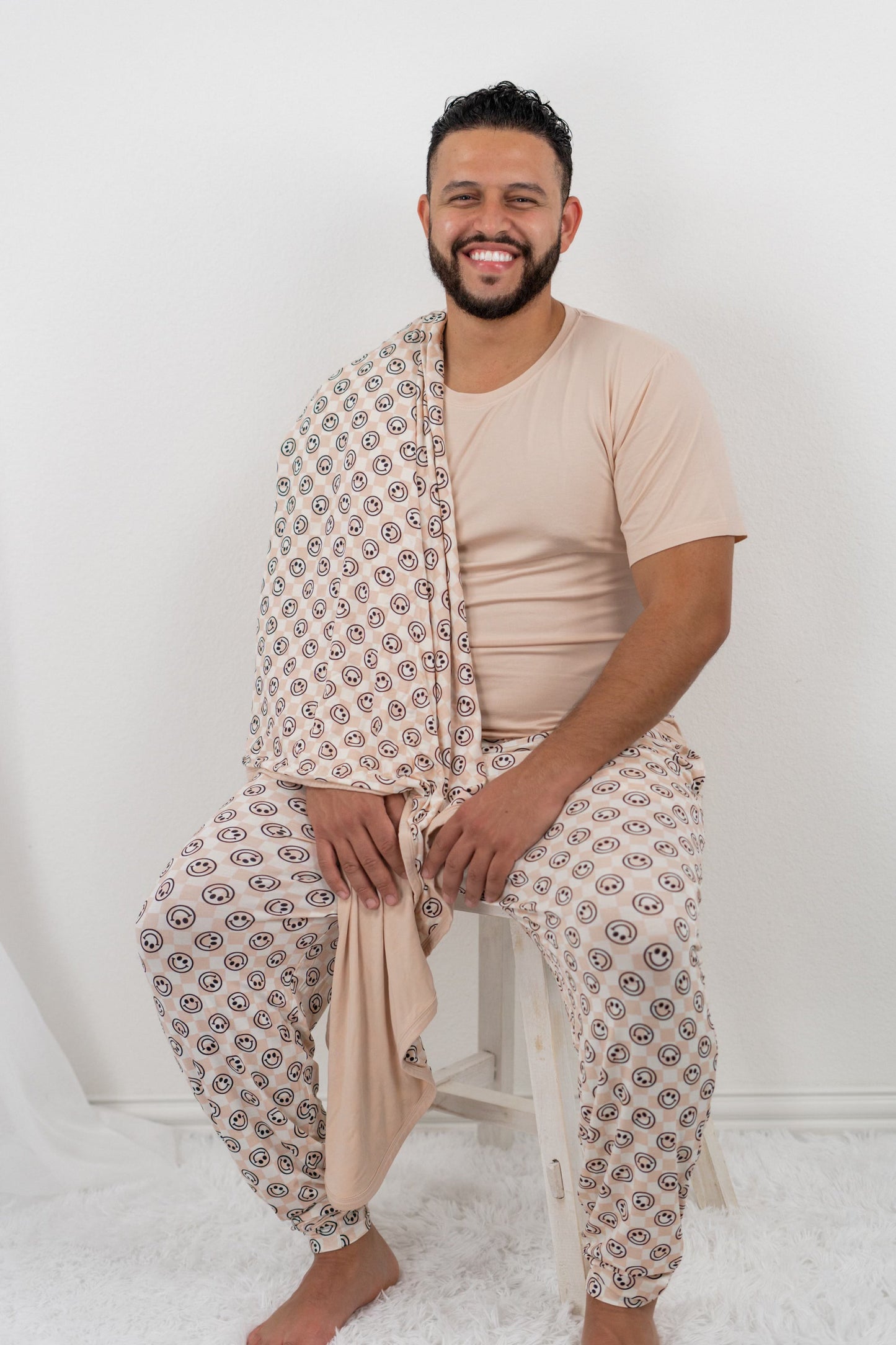 SANDY SMILES CHECKERS MEN'S DREAM JOGGER SET