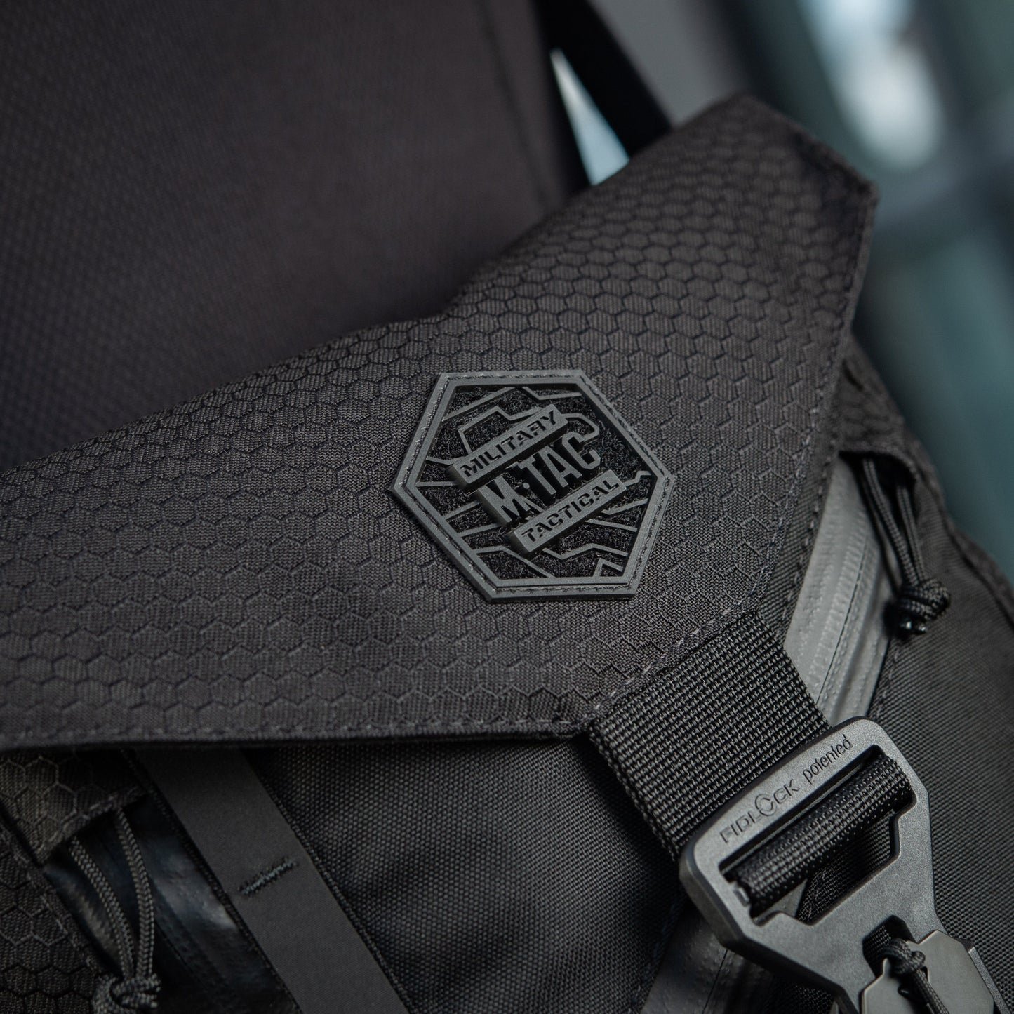 M‑Tac Magnet Shoulder Bag Gen II Elite Hex