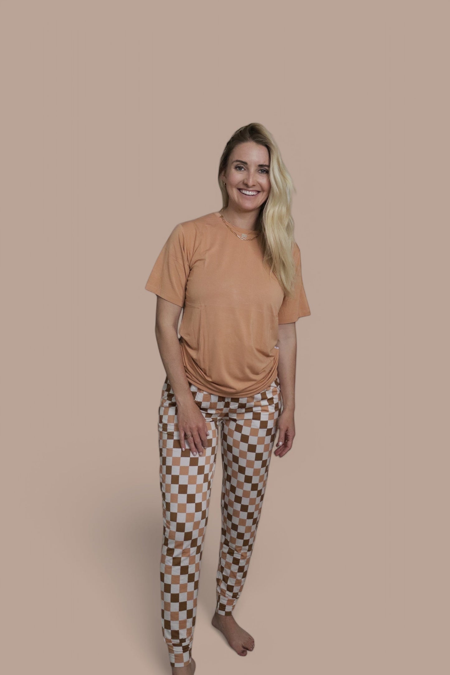 CHESTNUT CHECKERS MEN'S DREAM JOGGER SET