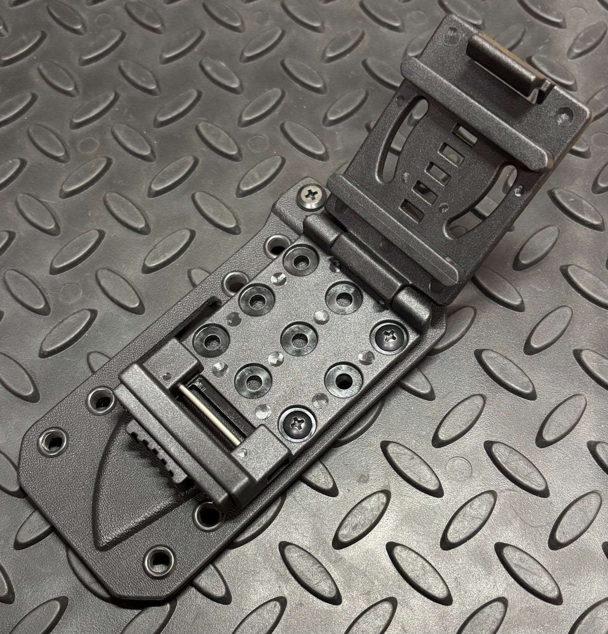 Universal fold over belt attachment for kydex sheath (Includes hardware)