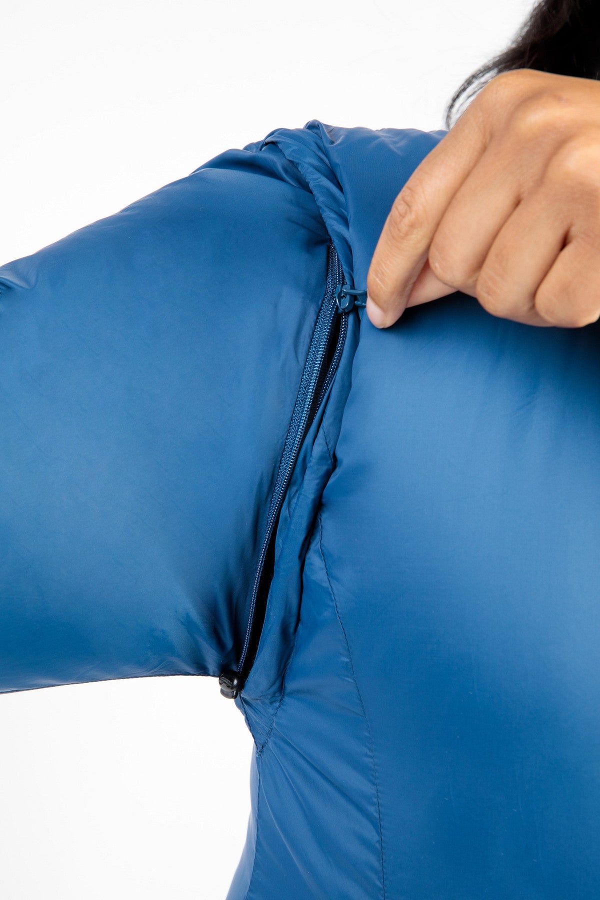 AeroVent Cooling Shell