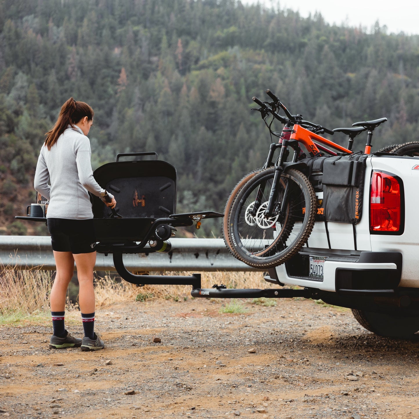 F-20 Hitch Mounted Propane Grill