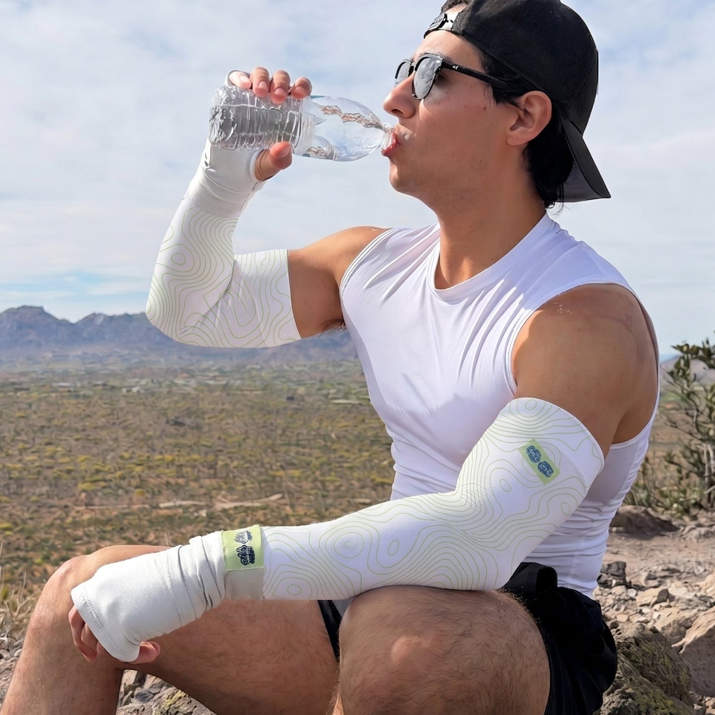 Hyper-Lite Convertible Sun Gloves