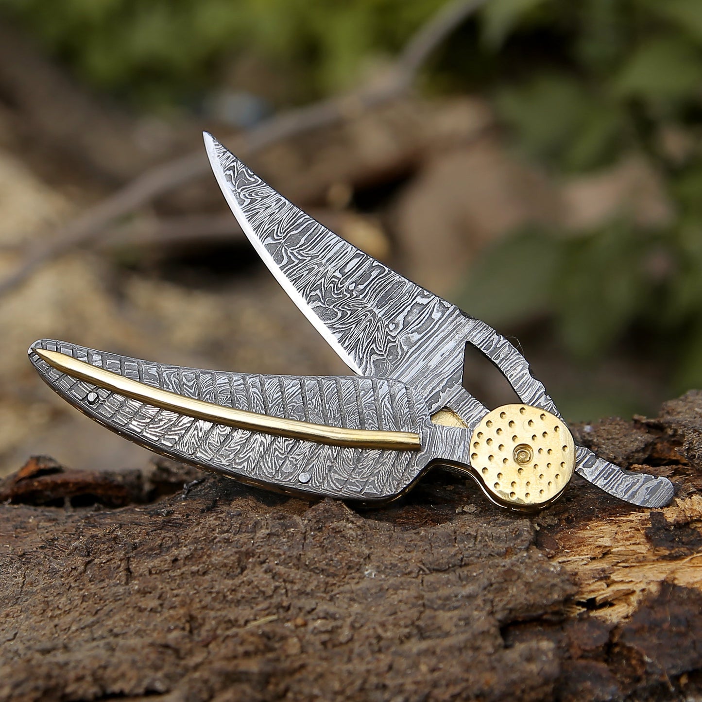 Elegance Handmade Personalized Damascus Folding Hunting Knife with Damascus Handle