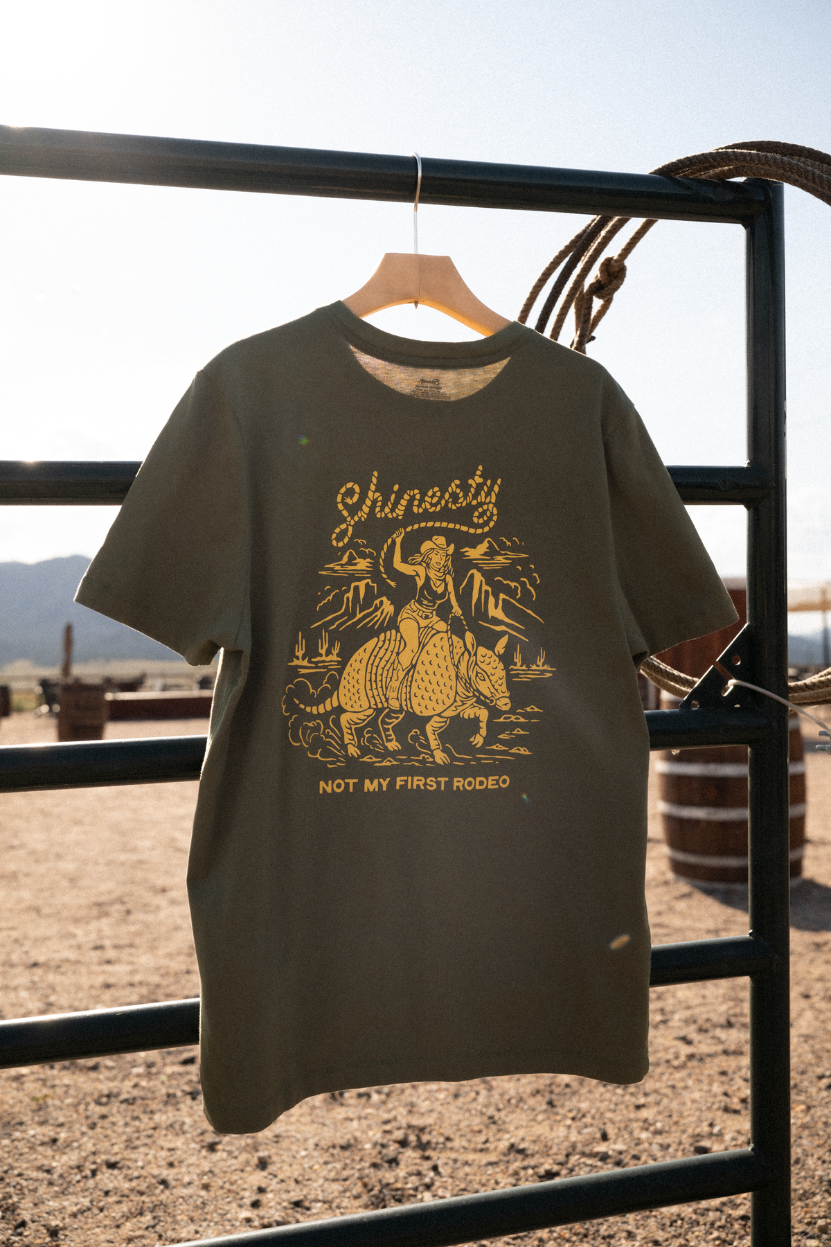 The Rodillo | Armadillo Cowgirl Everyman™ T Shirt