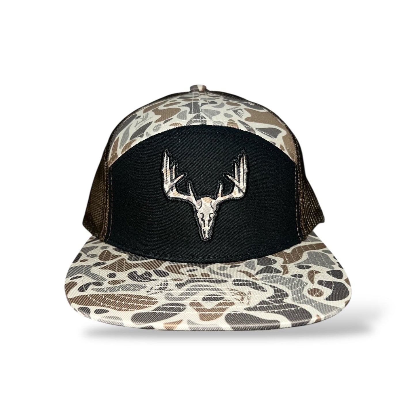 Whitetail Co. | Old Camo Skull | 7 Panel