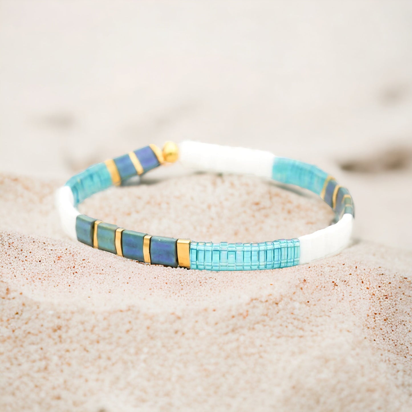 GOING COASTAL - Tila Bead Bracelet | Single