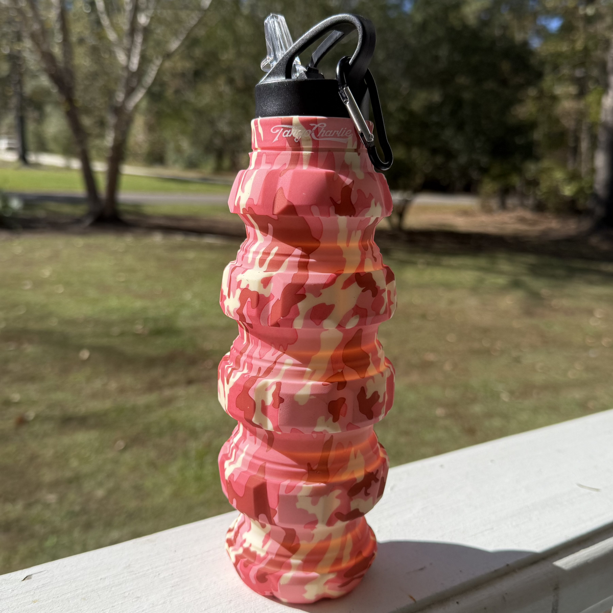 Humble + Hydrated 20oz Pink Camo Water Bottle