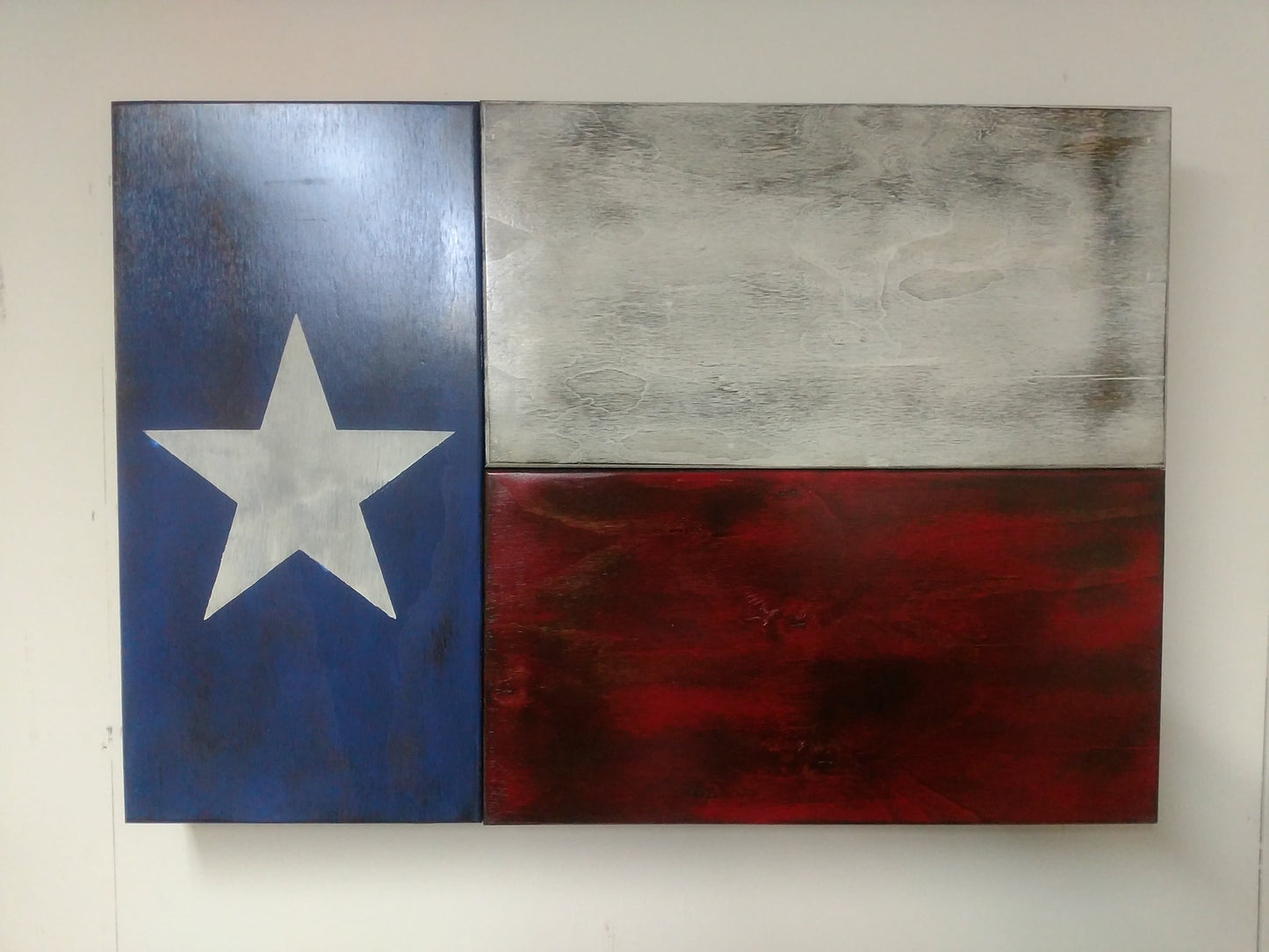 Large Wooden State Flag & Special Design Gun Case