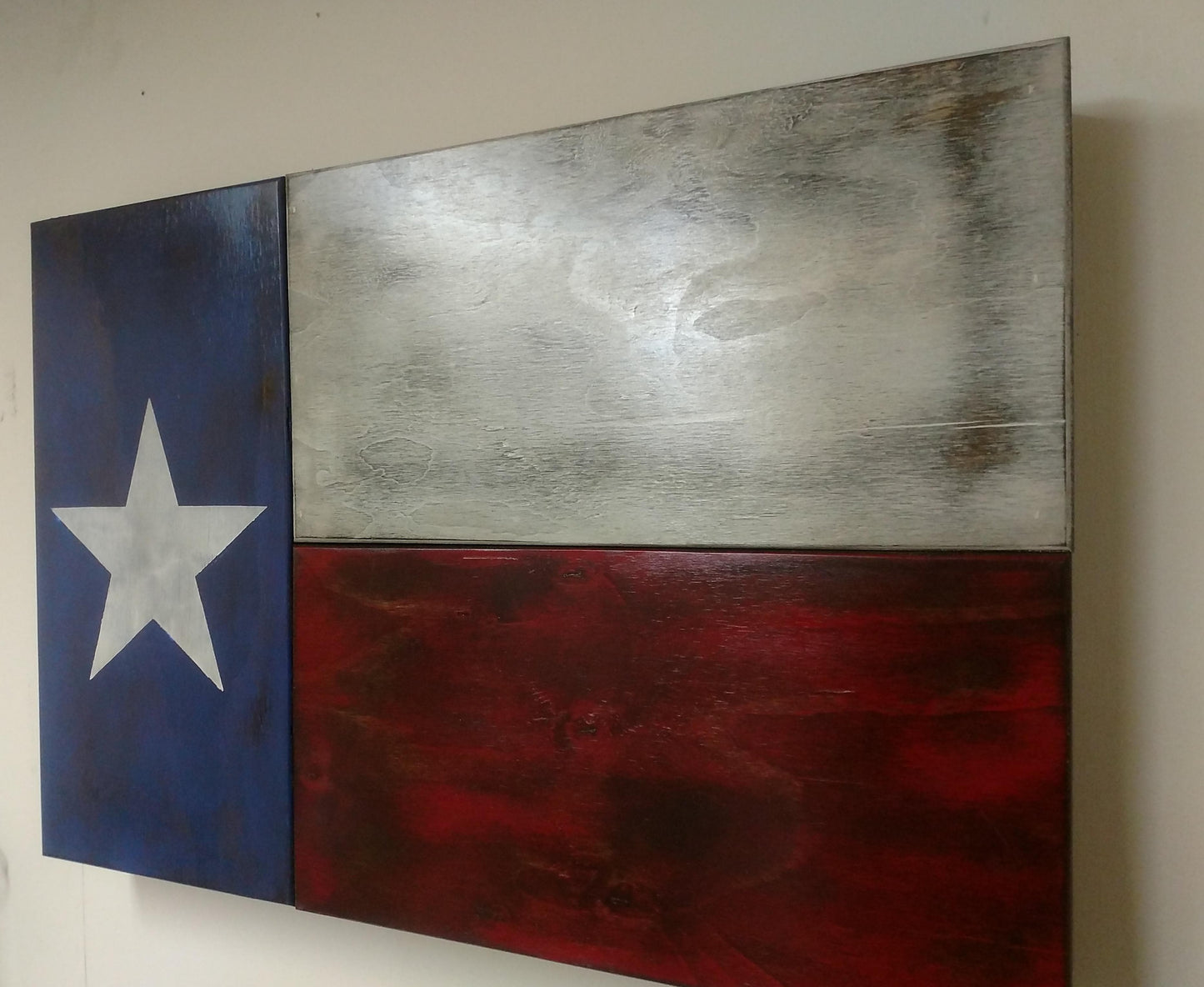 Large Wooden State Flag & Special Design Gun Case