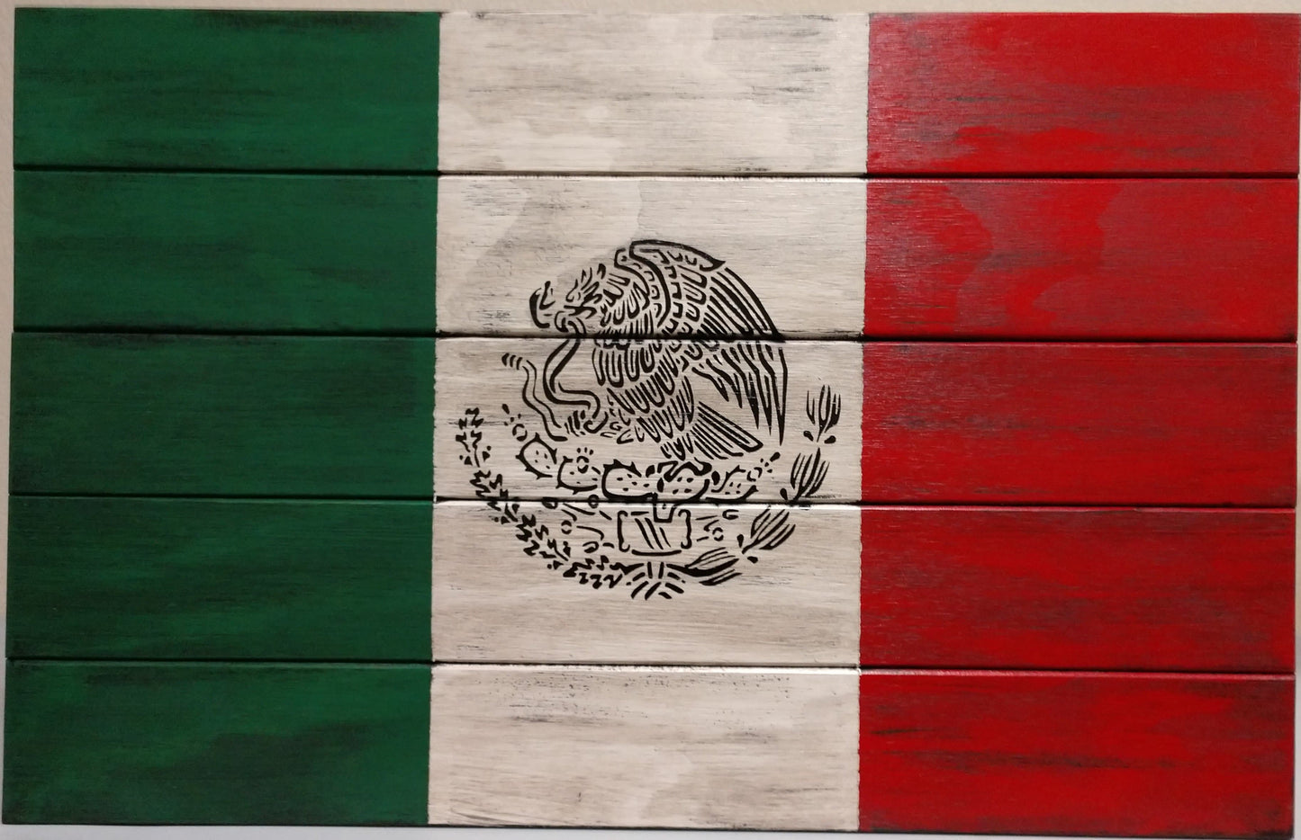 Small Wooden State Flag & Special Design Gun Case