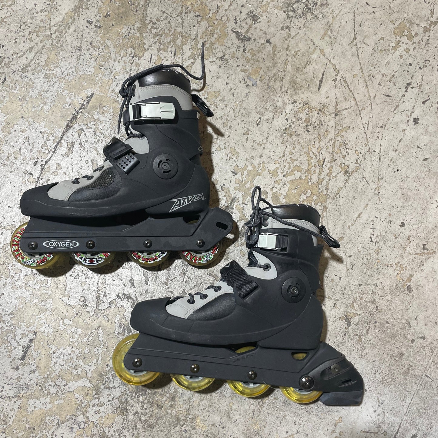 Oxygen ATV5 L Inline Skate - Black/Sage [Size 6.5]