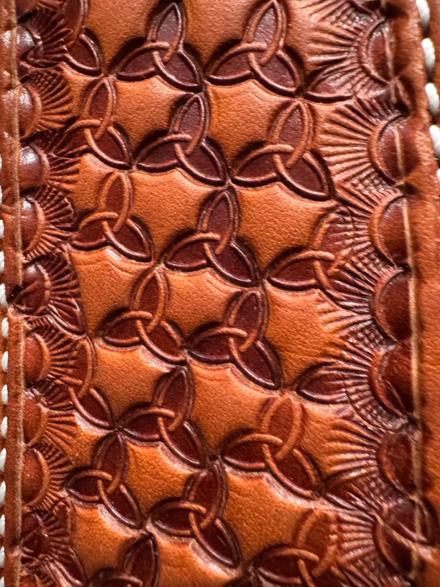 All-Around Breast Collar - Snowflake Stamped