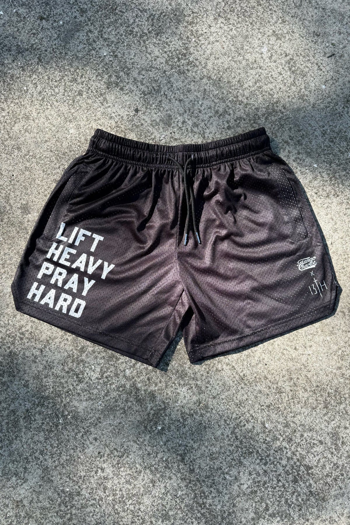 Men's Mesh Lifestyle Shorts | 5.5"- Lift Heavy Pray Hard Black