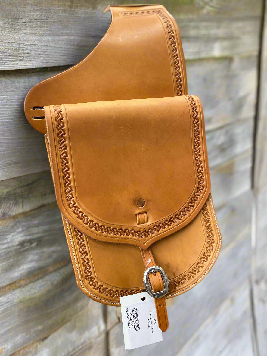 9" Natural Crazy Leg Border Saddle Bag