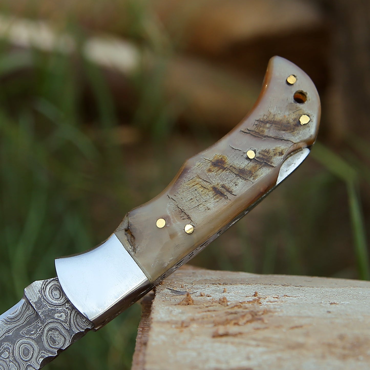 Ram Damascus Pocket Knife with Exotic Ram Horn Handle & Leather Sheath