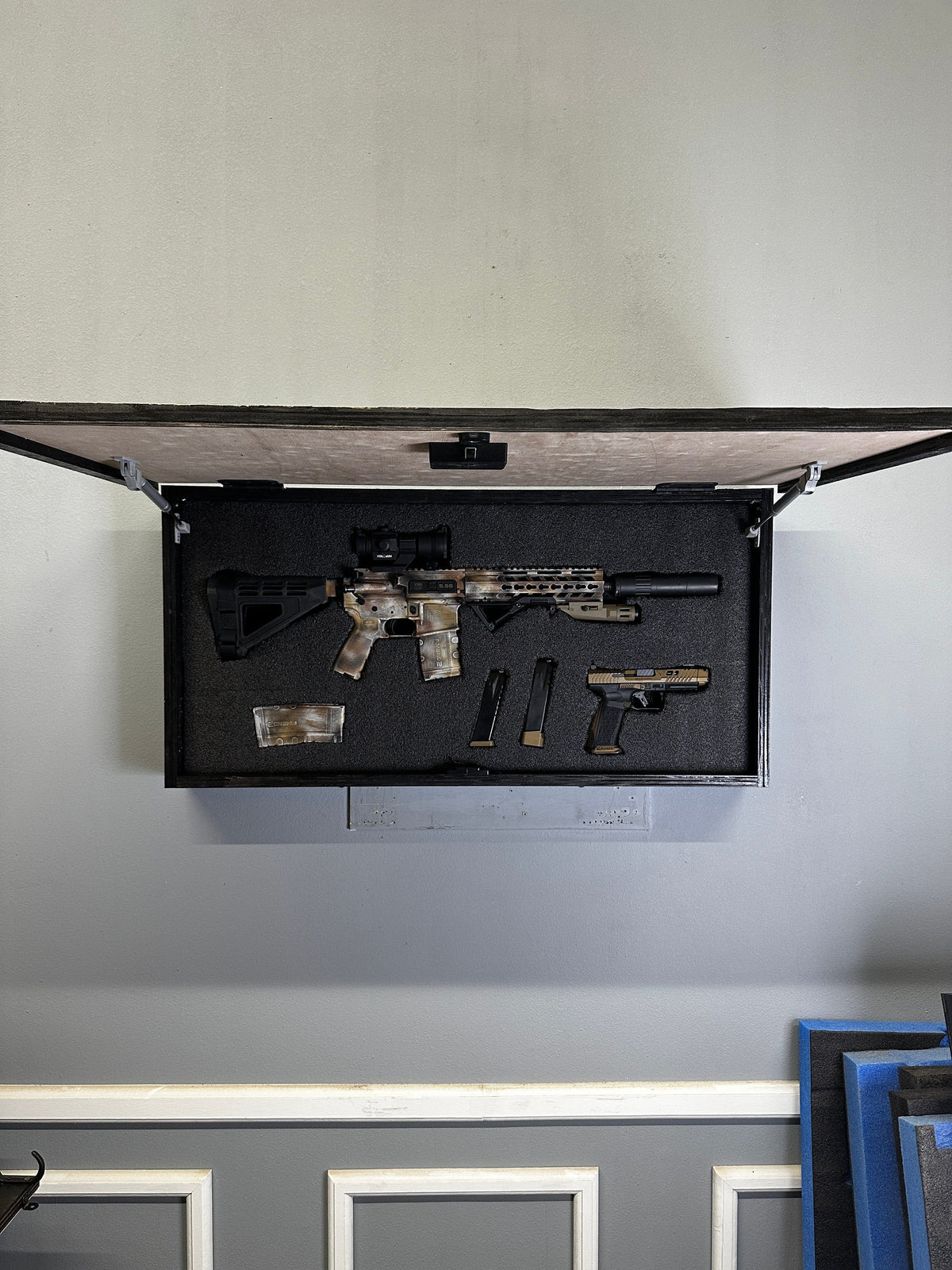 Scarface Large Wall Mount