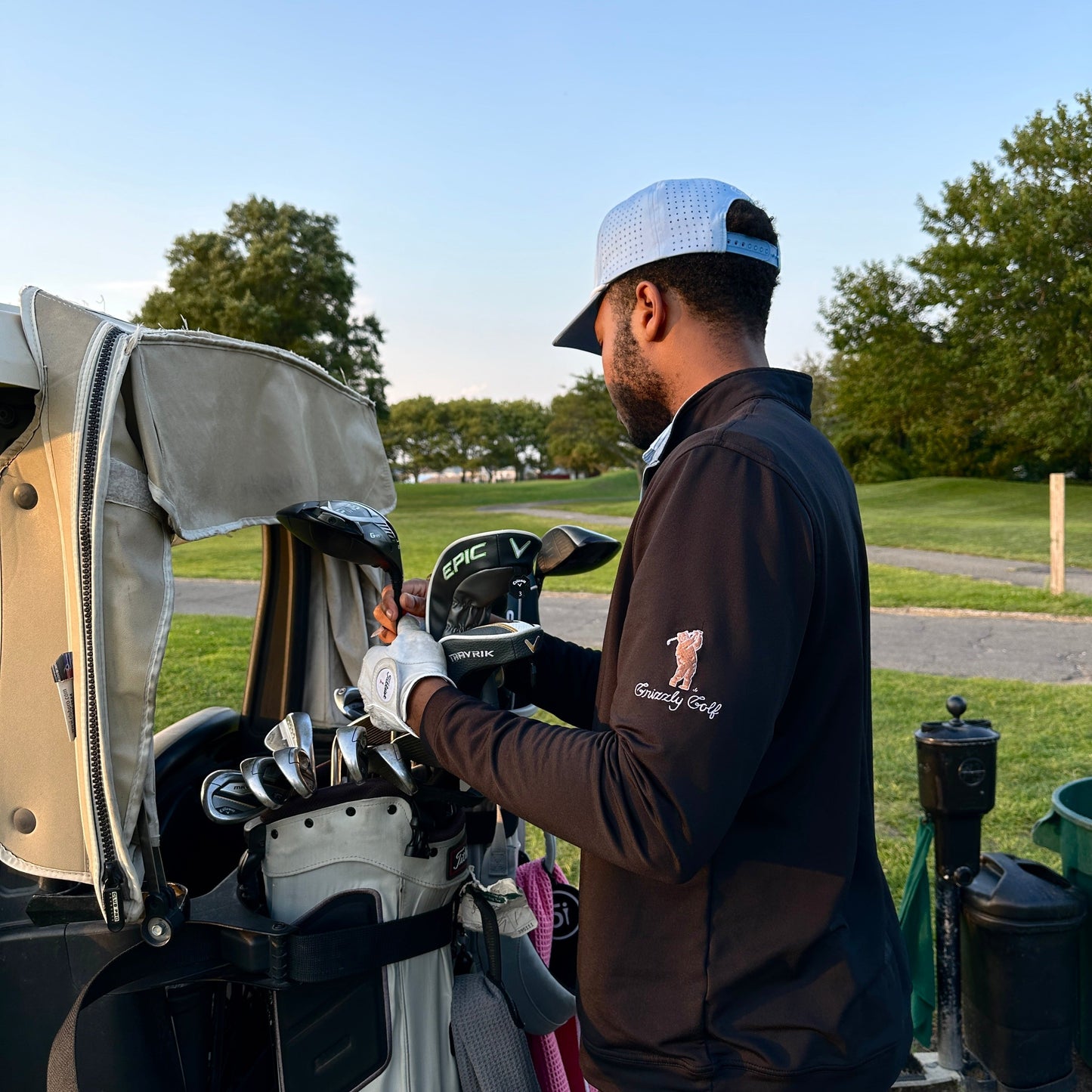 Quarter Zip Pullover - Black