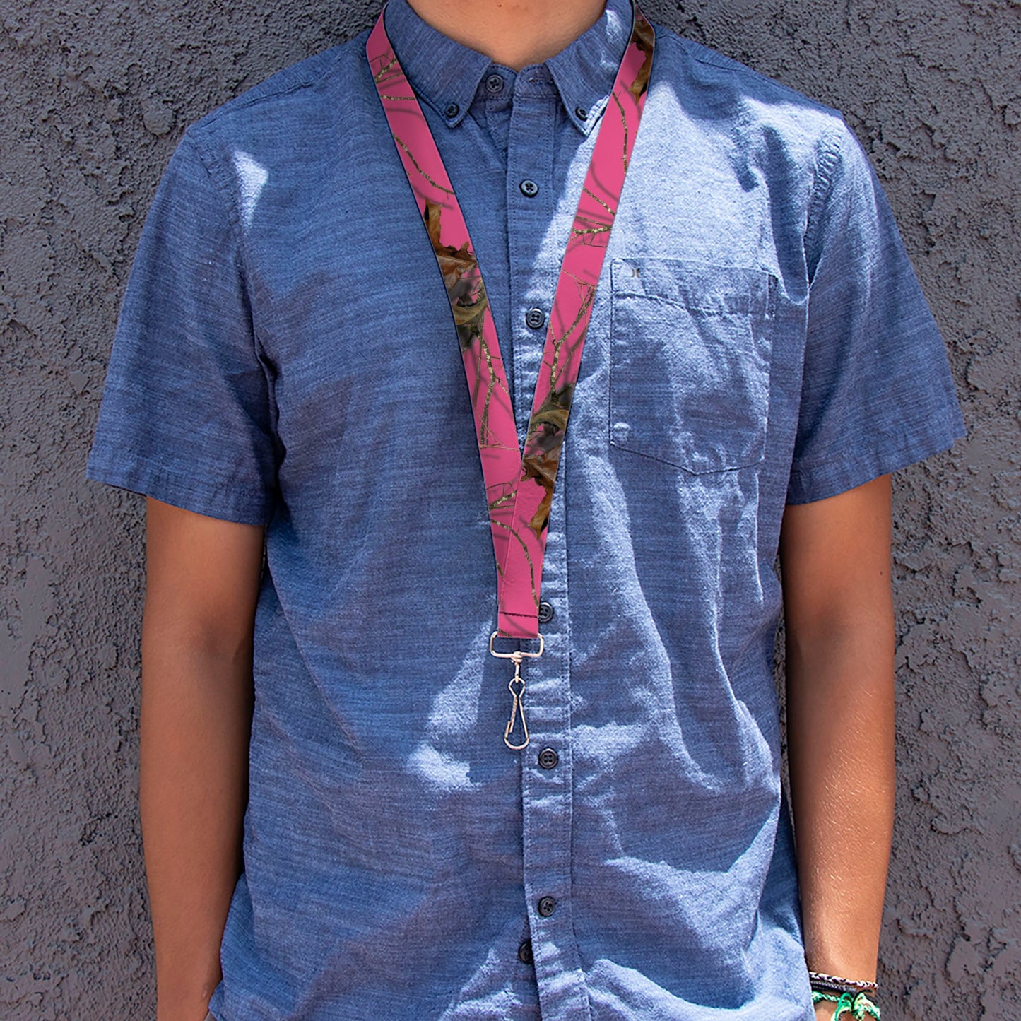 Lanyard - 1.0" - Mossy Oak Country Roots Camo Fuchsia