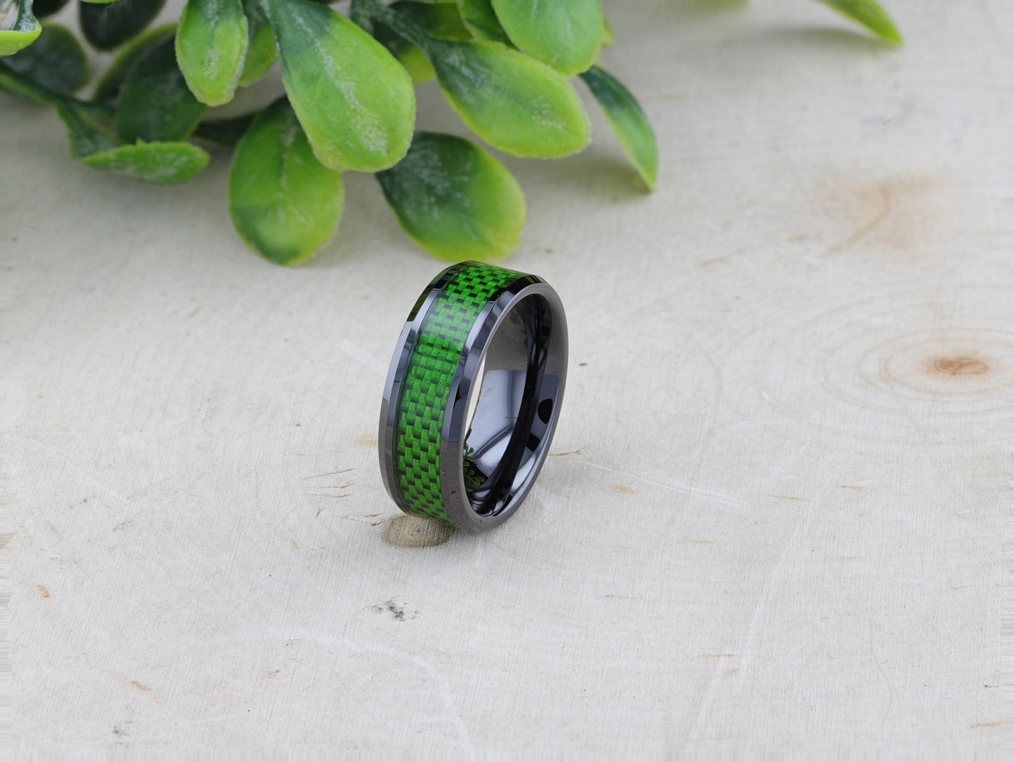 MATLAL Beveled Black Ceramic Ring with Emerald Green Carbon Fiber Inlay - 8mm