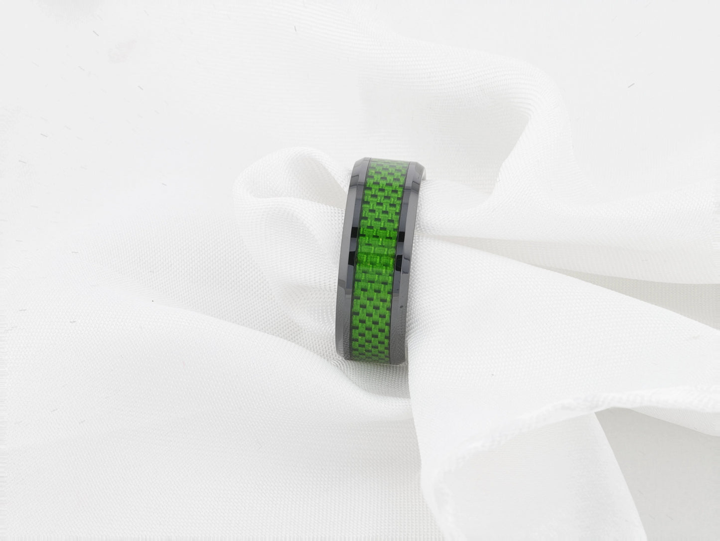 MATLAL Beveled Black Ceramic Ring with Emerald Green Carbon Fiber Inlay - 8mm