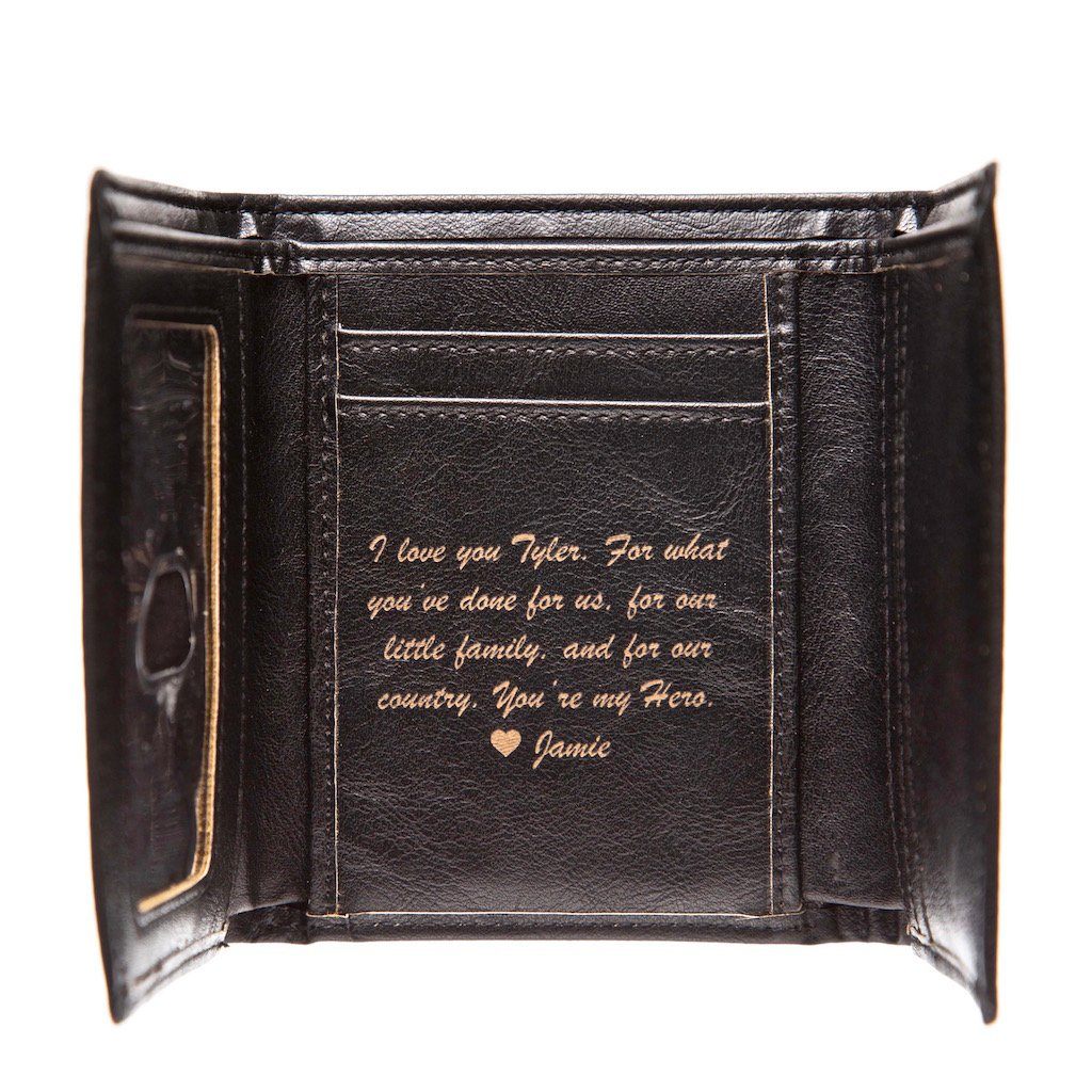 Personalized Trifold Wallet: Circle