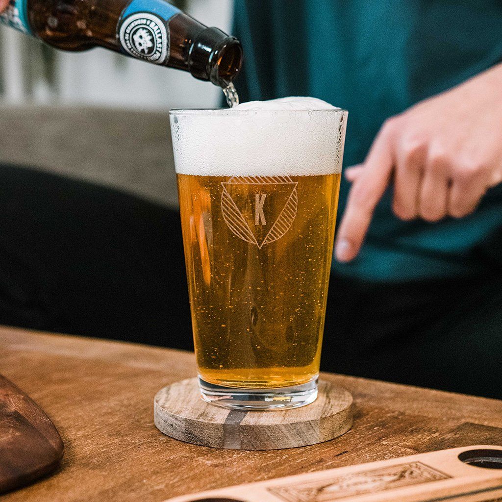 Pint Glasses - Set of 4: The Classic