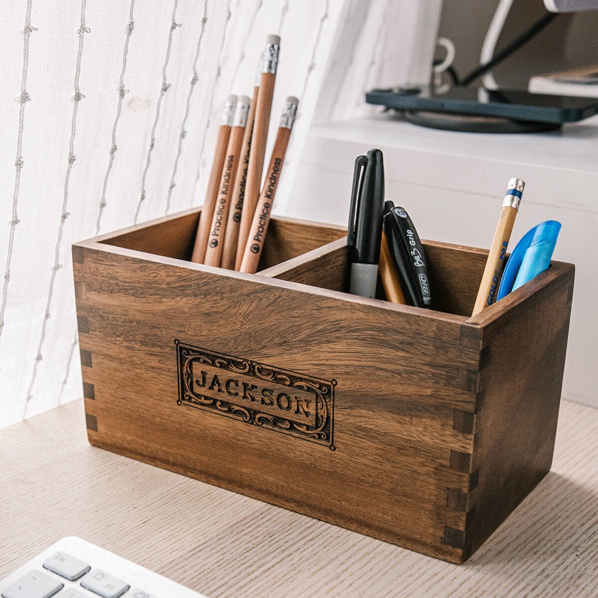 Acacia Desk Organizer: Classic