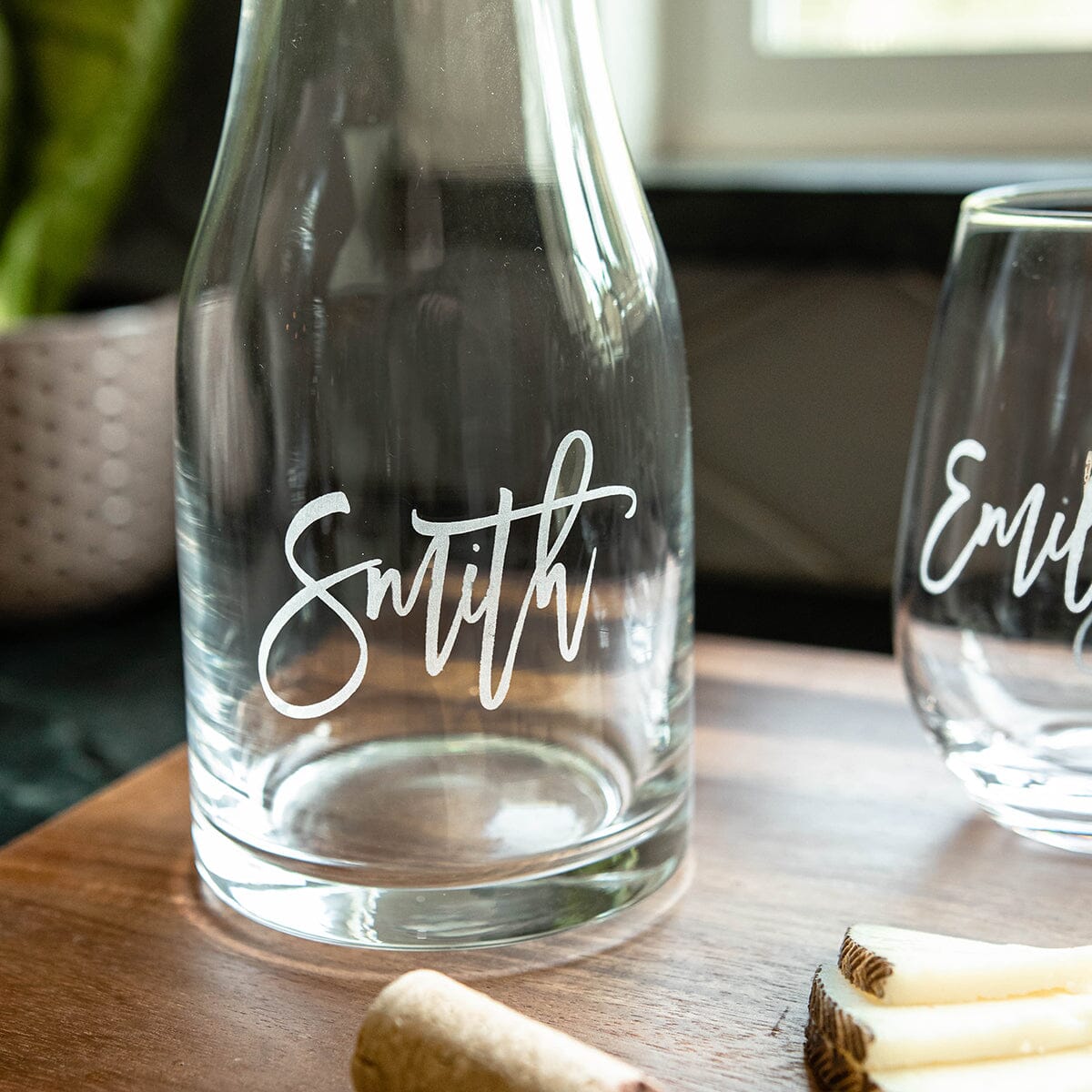 Wine Decanter - The Script