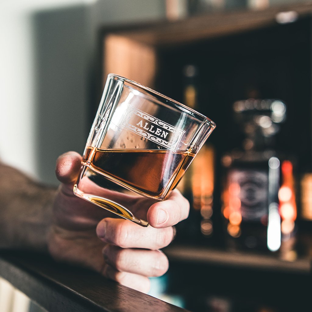 Whiskey Glasses: Modern
