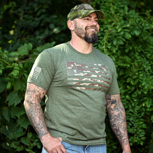 Men's Camo American Flag Patriotic T-Shirt (Army Green)