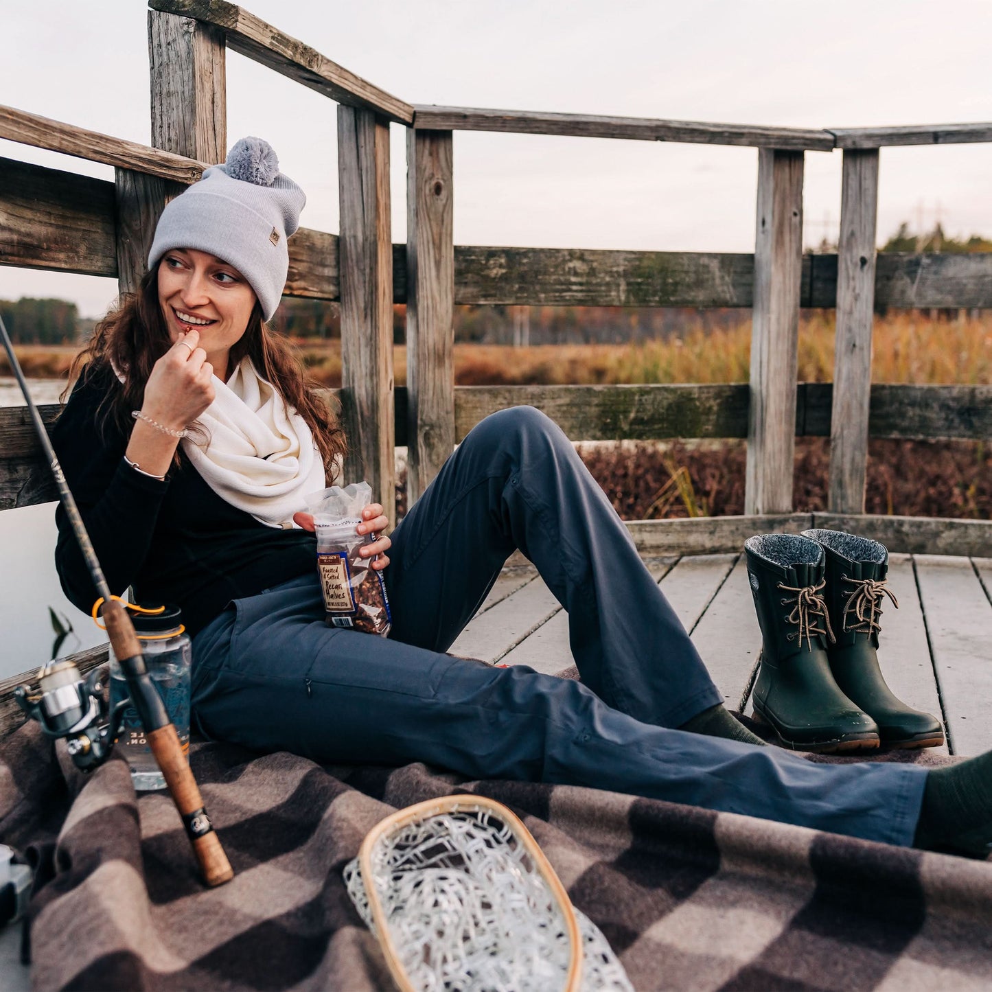 100% Merino Wool Infinity Loop Scarf - Midweight