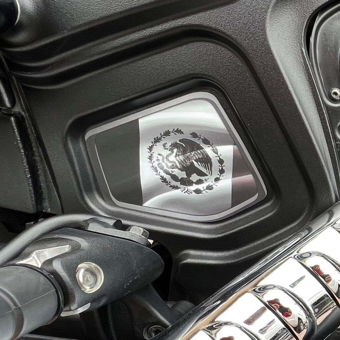 Indian Scout Mid-Frame Insert - Mexico Flag
