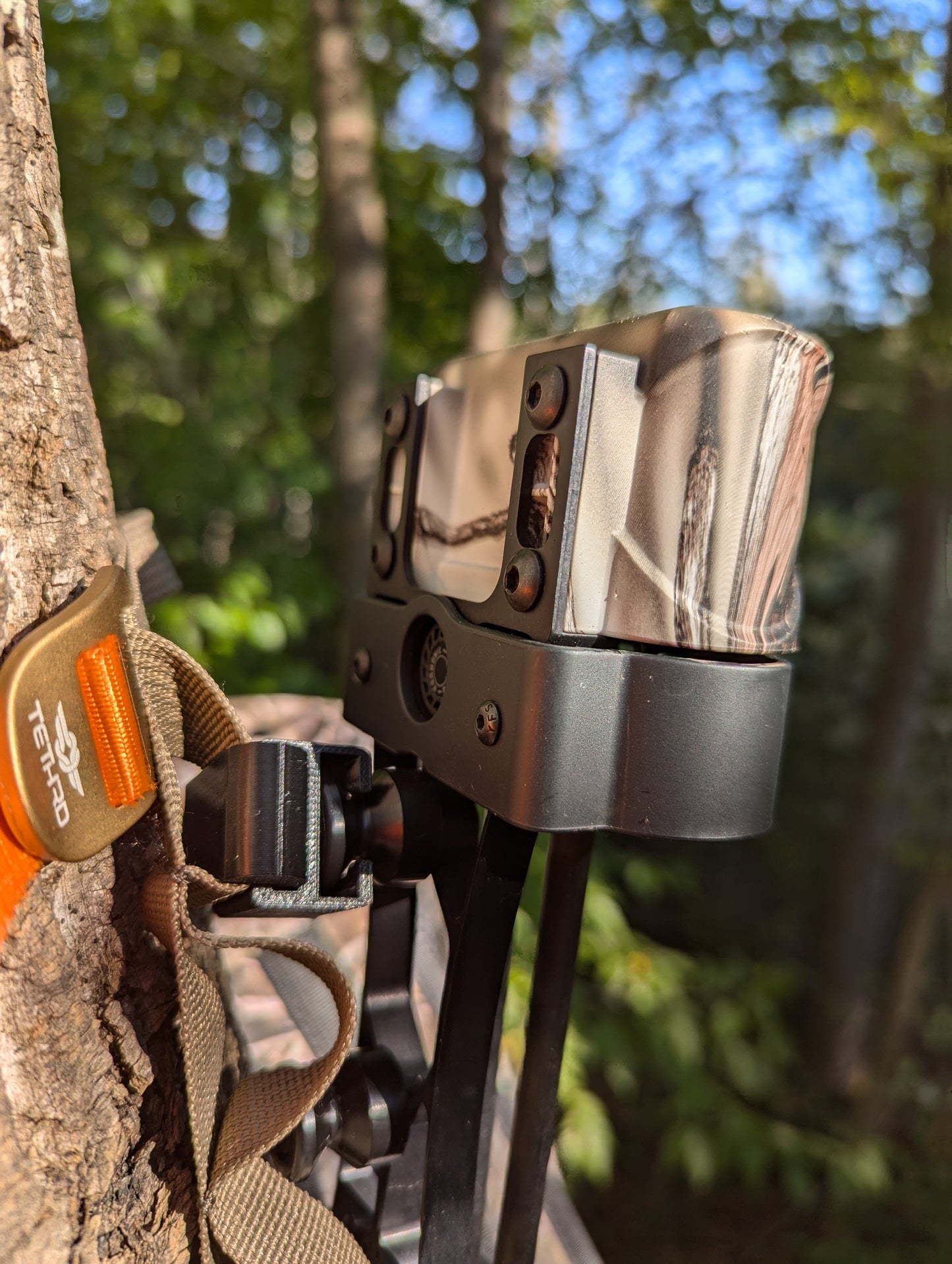 Archery Quiver Caddy for Mathews SpiderClaw / LowPro