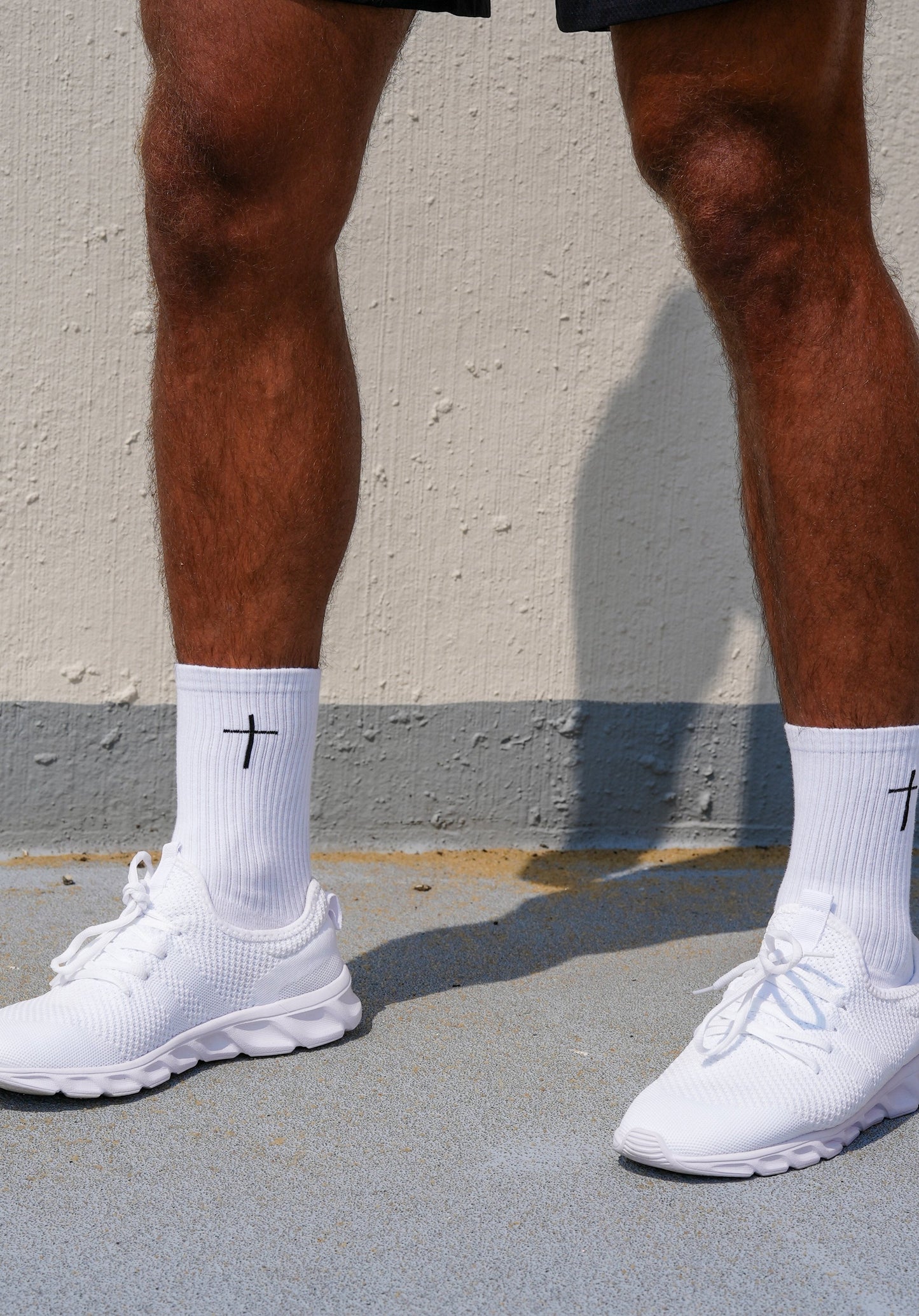 Essential Cross Socks
