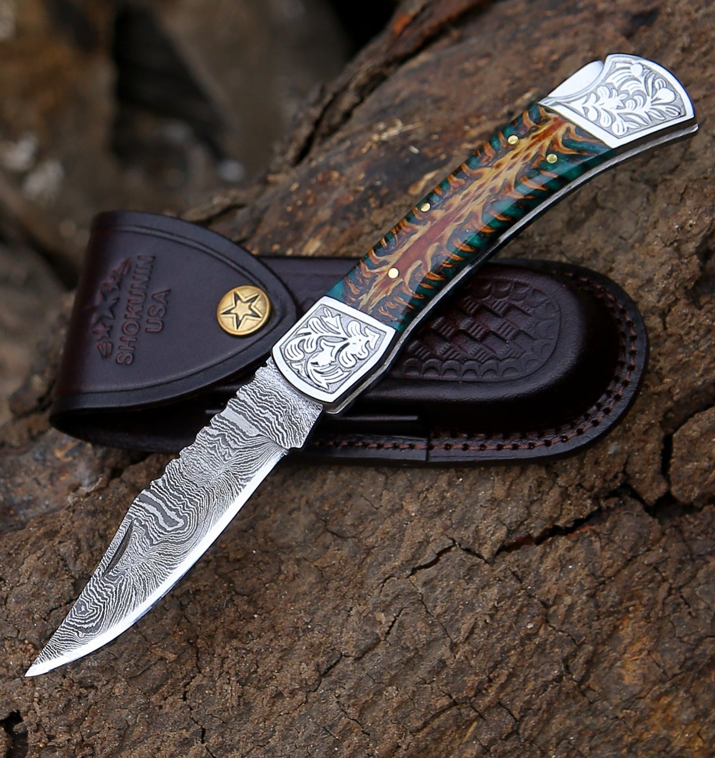 Striker Pocket Knife with Pine Cone Handle