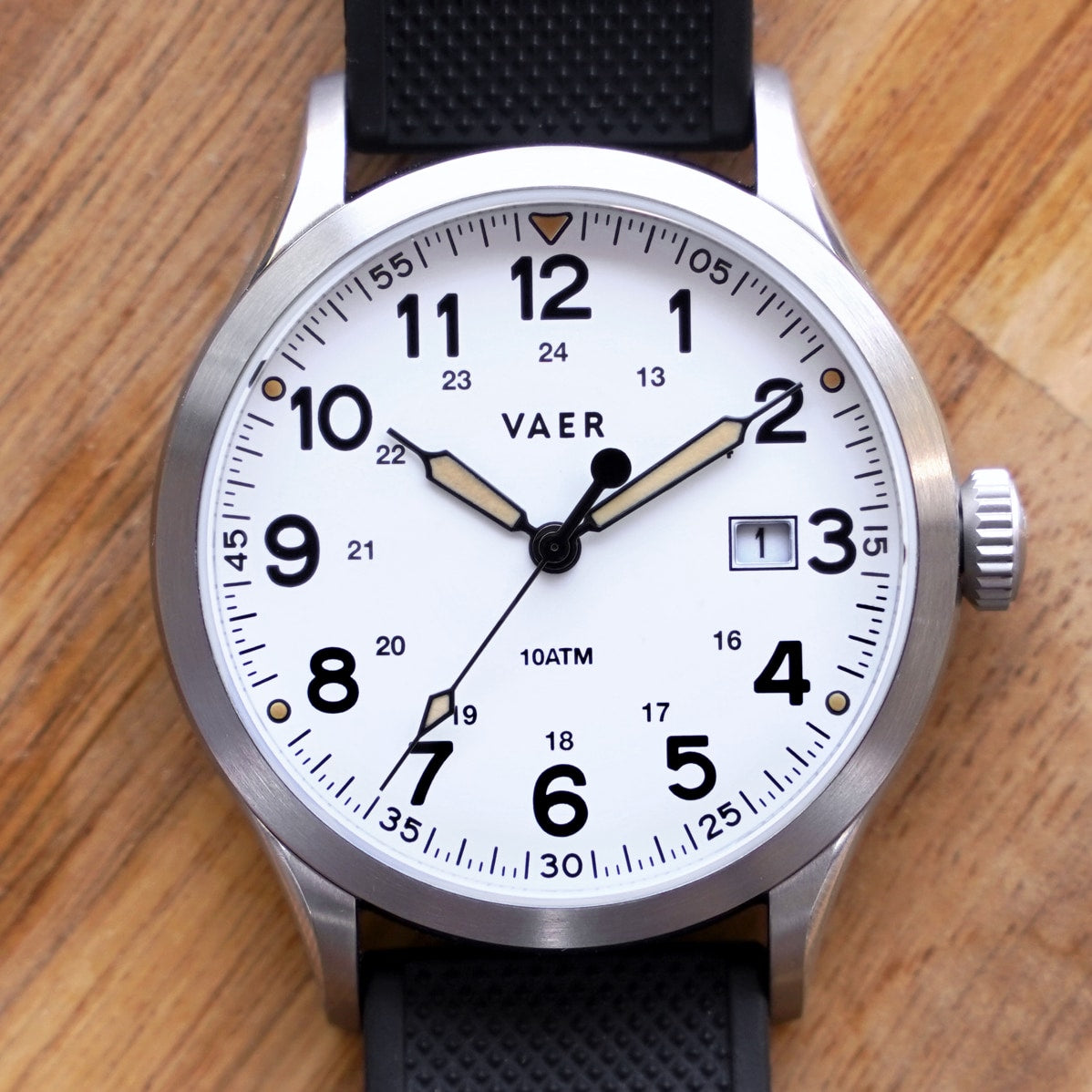 S5 Calendar Field White - 40mm Quartz
