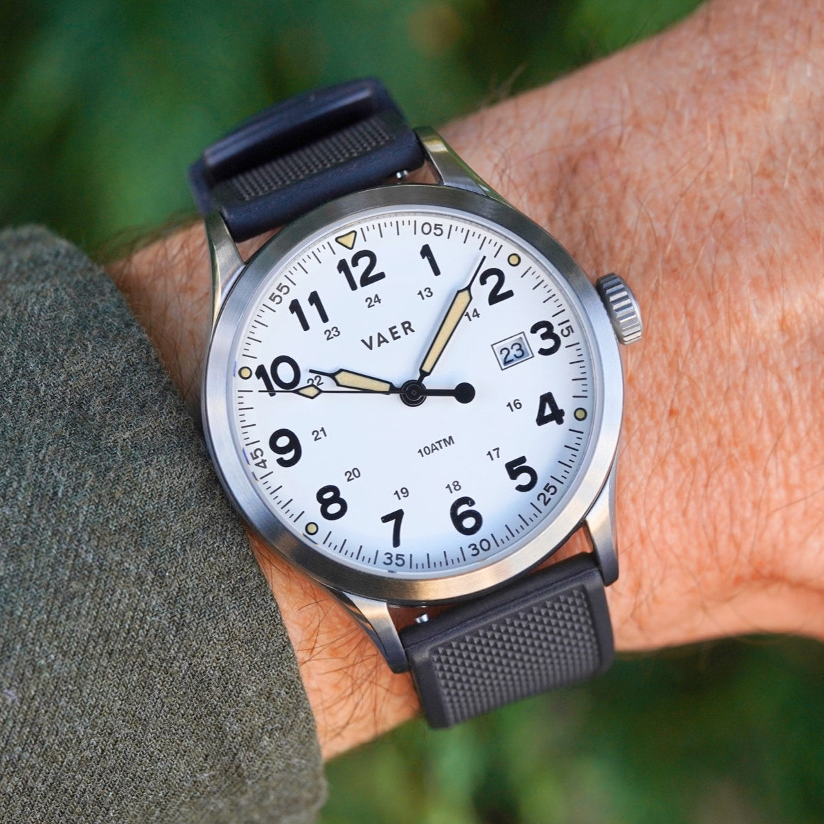 S5 Calendar Field White - 40mm Quartz