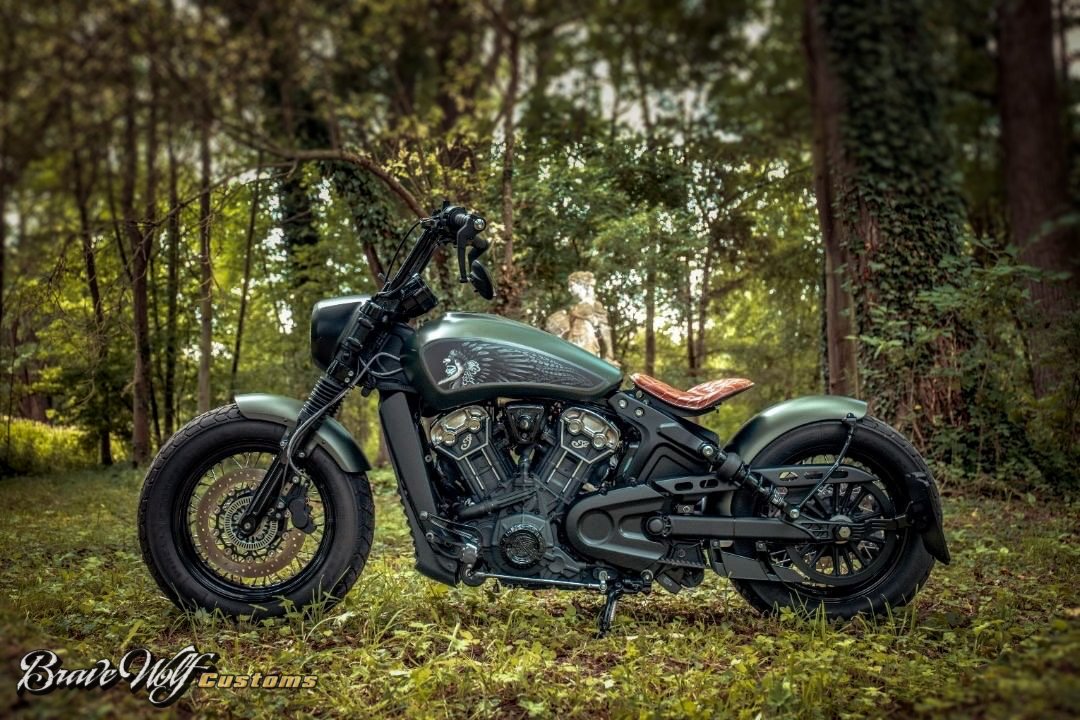 MesoChief - Indian Scout - Full Tank Black & White