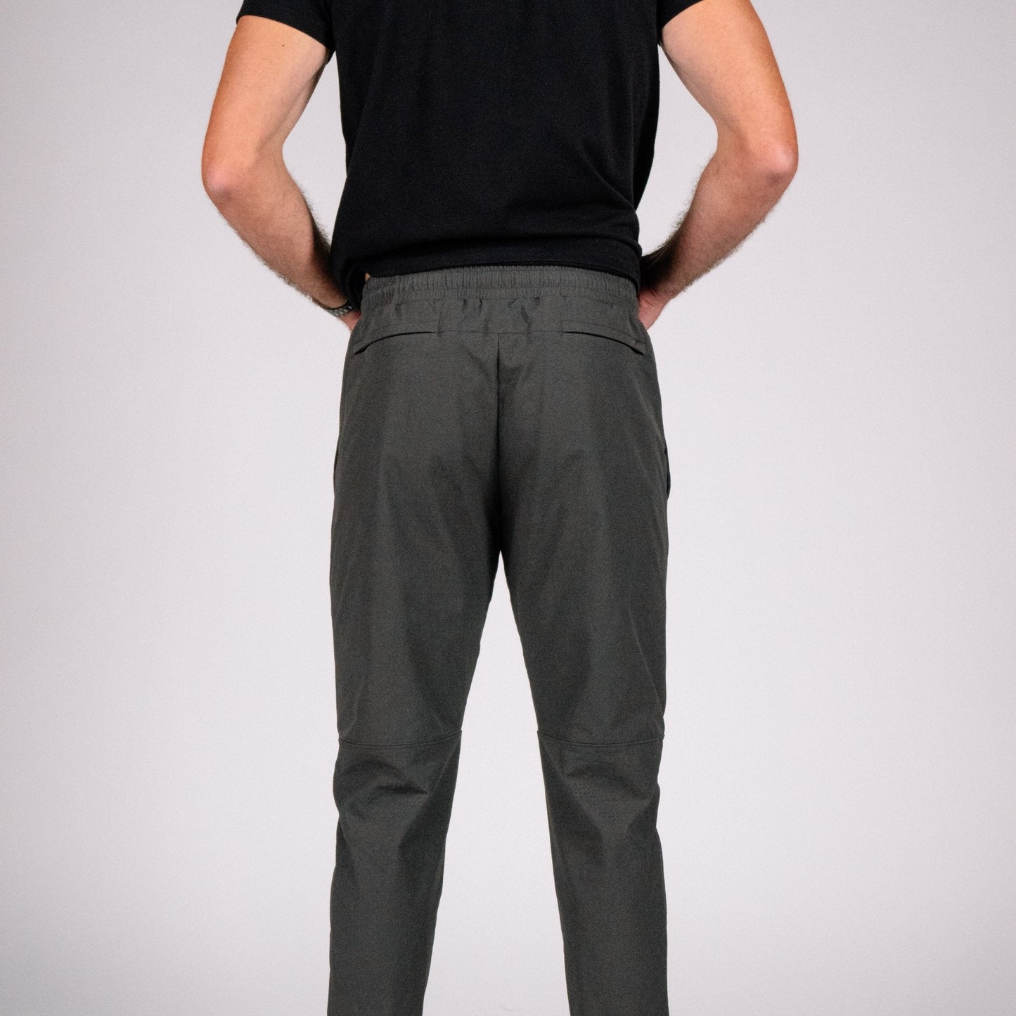 Carrier Traveler Joggers